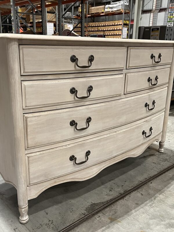 Antique Style 6 Drawer Dresser